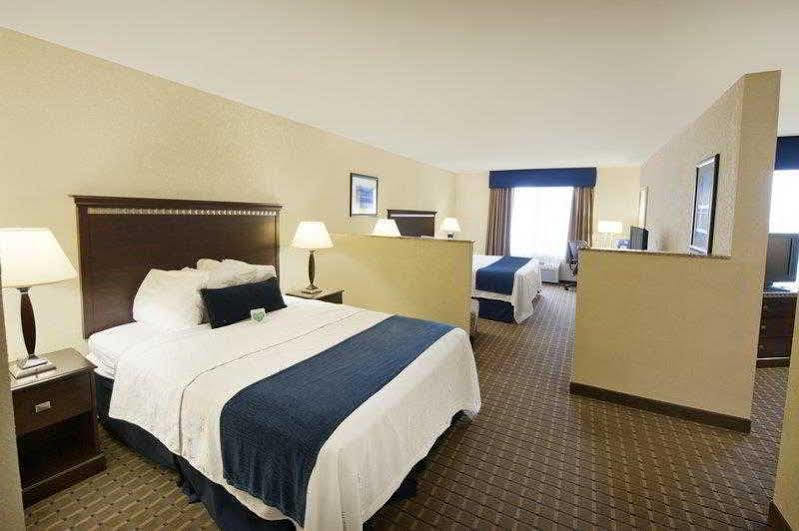 Holiday Inn Express And Suites Allentown West By Ihg Ngoại thất bức ảnh